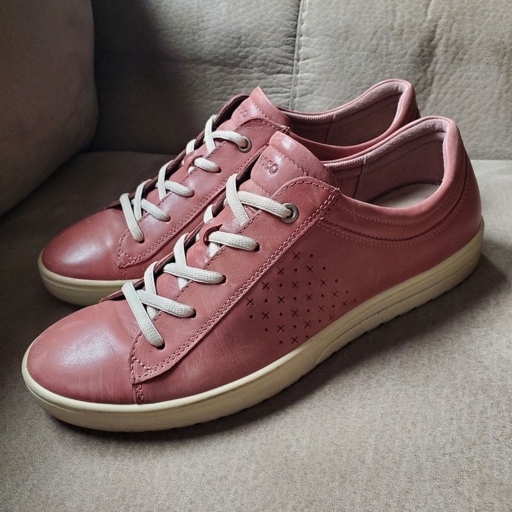 Ecco Women's Fara Tie Leather Fashion Sneaker